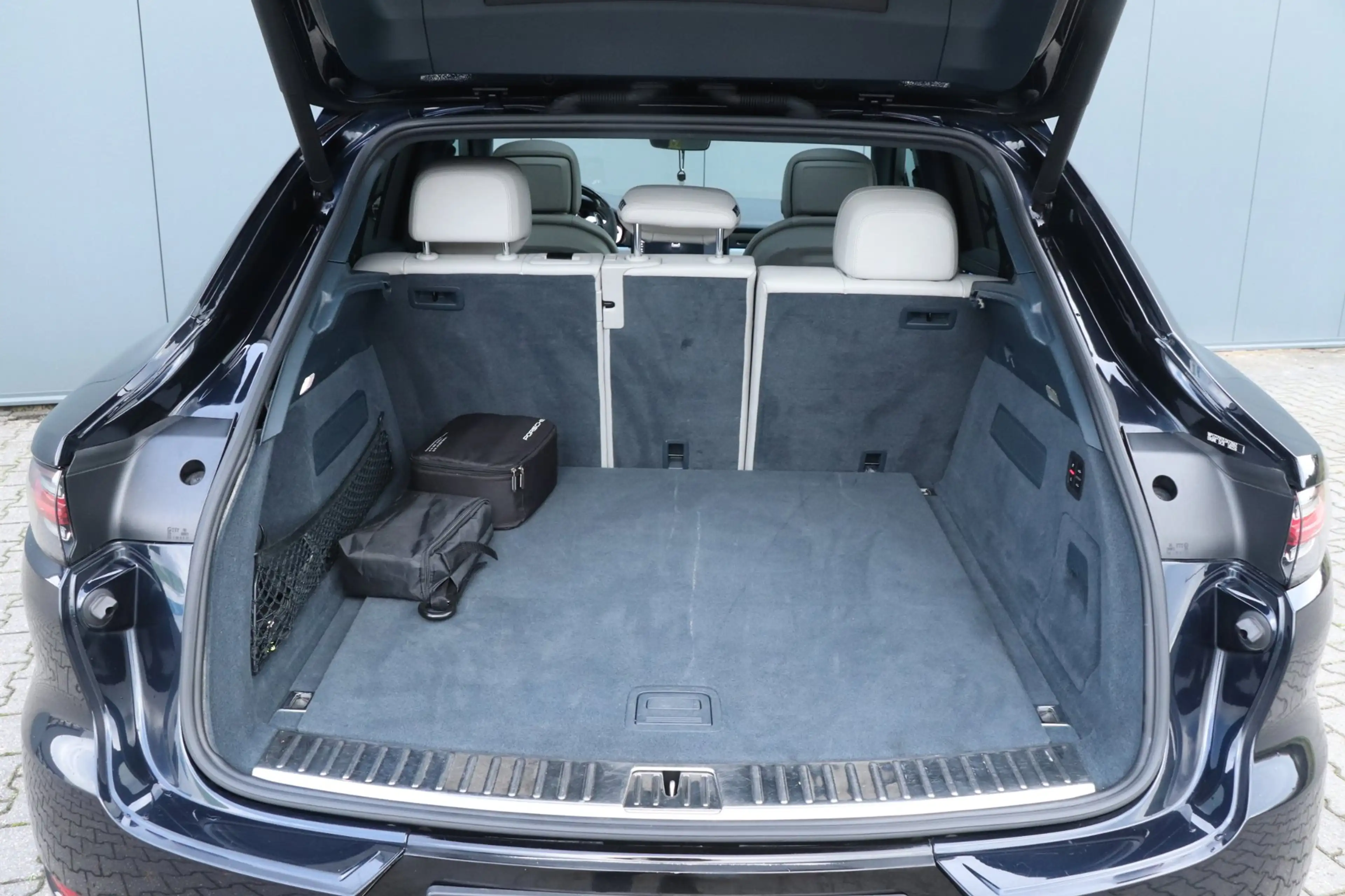 Porsche Cayenne Coupé 3.0 E-Hybrid | Sport Chrono | ACC | Bose | S — photo 39
