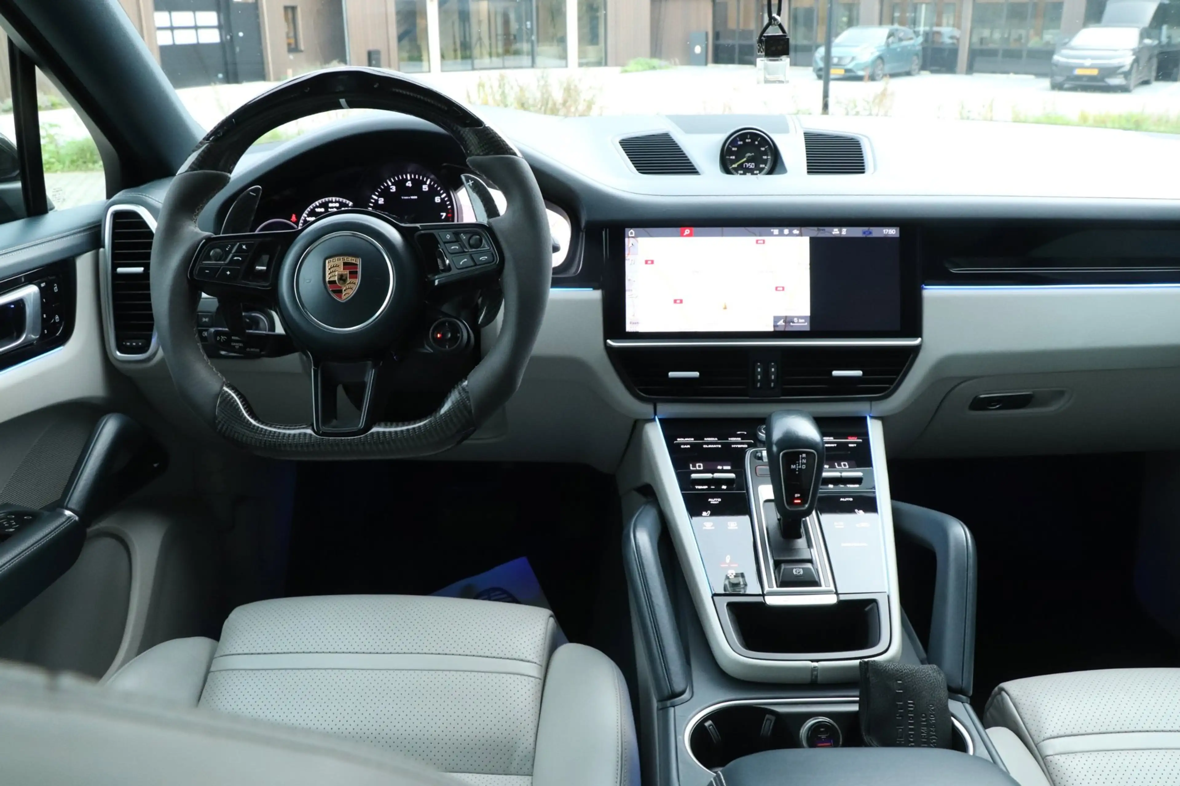 Porsche Cayenne Coupé 3.0 E-Hybrid | Sport Chrono | ACC | Bose | S — photo 8