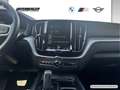 Volvo XC60 B4 Momentum Pro AWD // Rückfahrkamera // Park Assi Schwarz - thumbnail 8