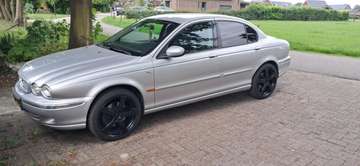 X-Type 2.0 V6
