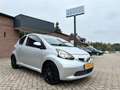 Toyota Aygo 1.0-12V // inruilkoopje // APK 17-5-2026 !! Grijs - thumbnail 3