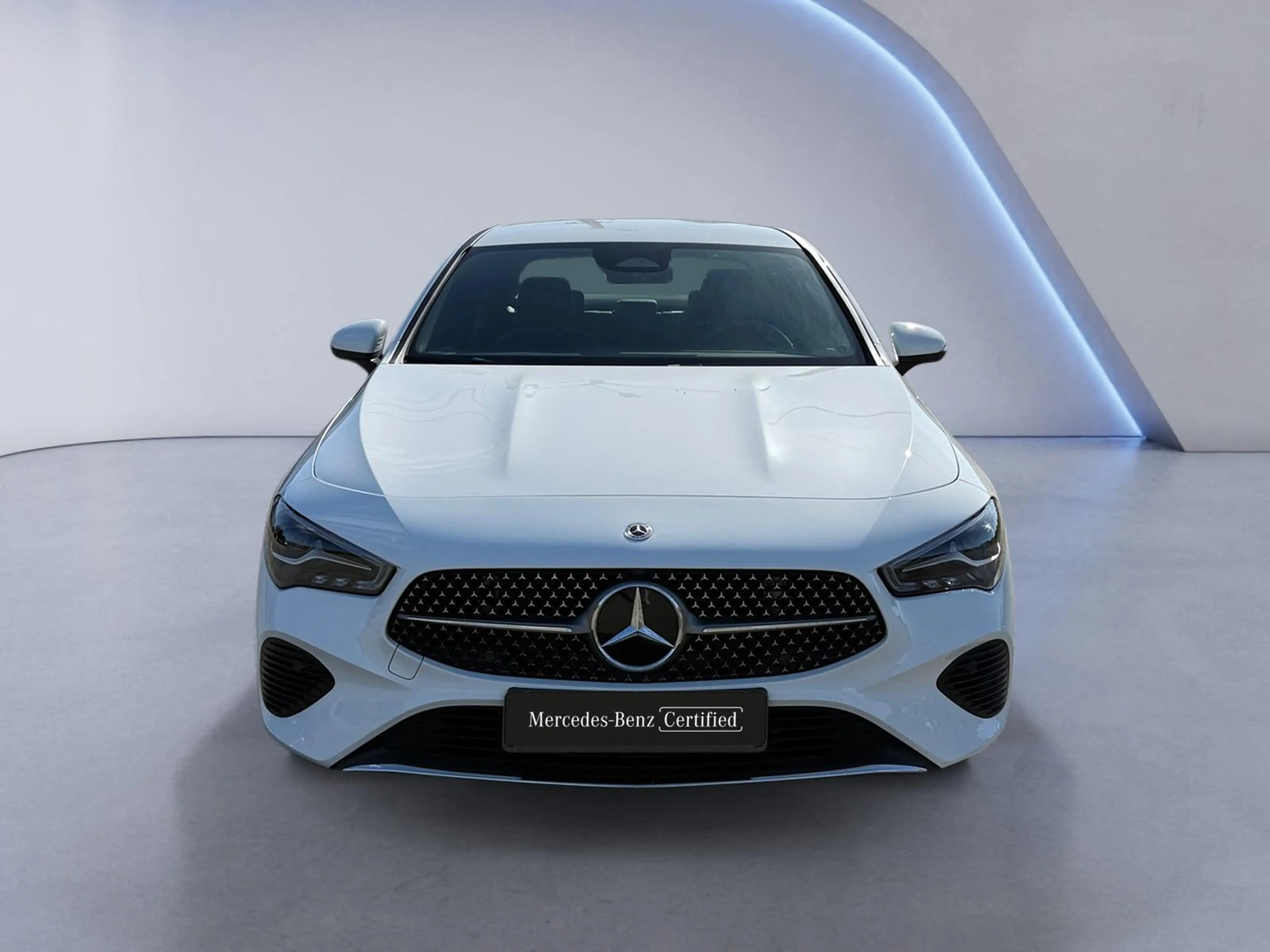 Mercedes-Benz CLA 180 Coupé Progressive — photo 9