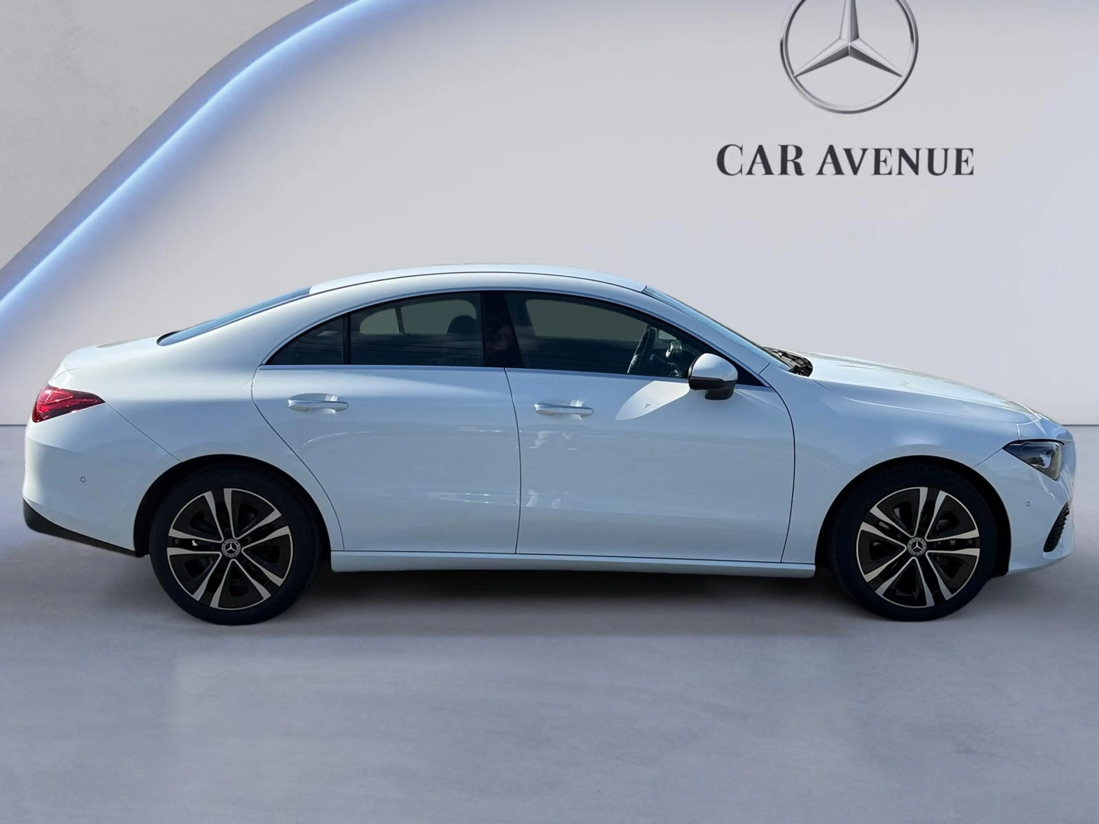 Mercedes-Benz CLA 180 Coupé Progressive — photo 7