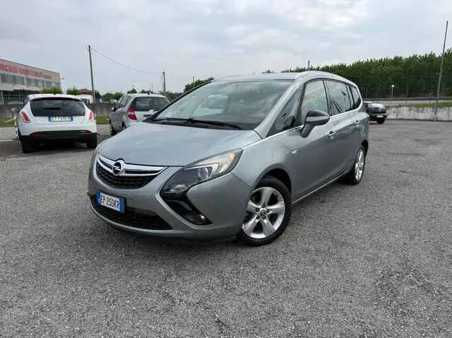 Opel Zafira Tourer 2.0 cdti Cosmo 130cv 7 Posti