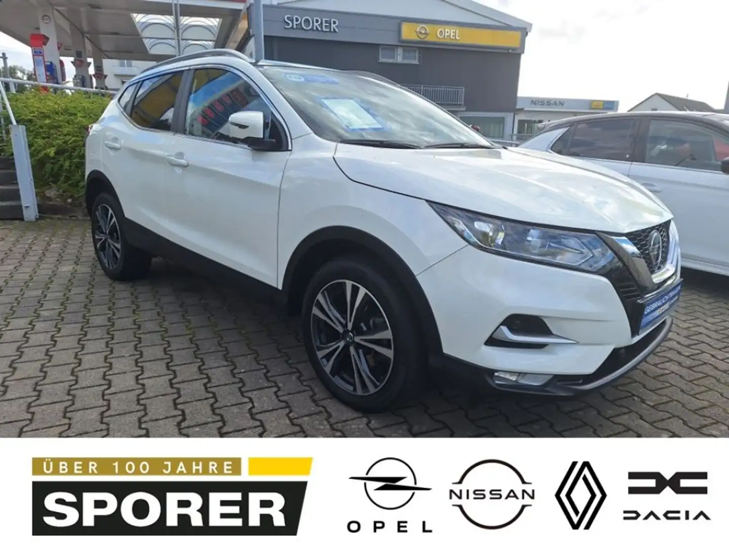 Nissan Qashqai 1.3 DIG-T ZAMA Weiß - 1