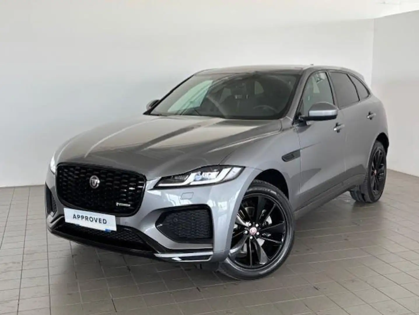 Jaguar F-Pace (X761) 2.0 D 204 CV AWD aut. SE Bianco - 1