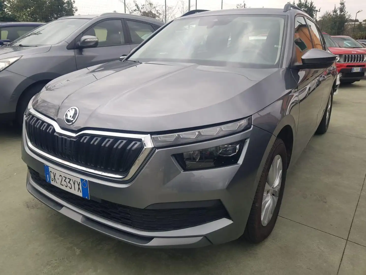Skoda Kamiq 1.0 TSI Style Grijs - 1