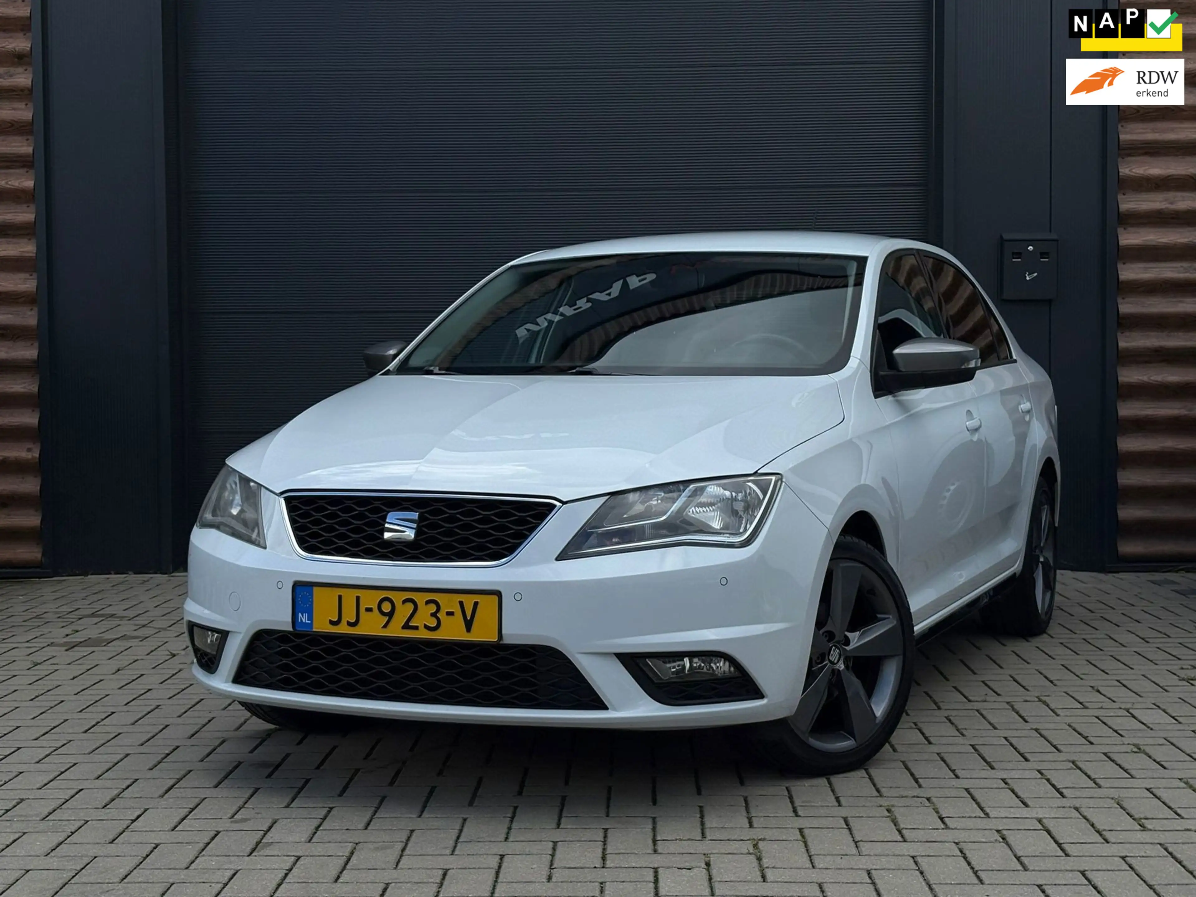 SEAT Toledo 1.2 TSI FR Connect vol jaar apk