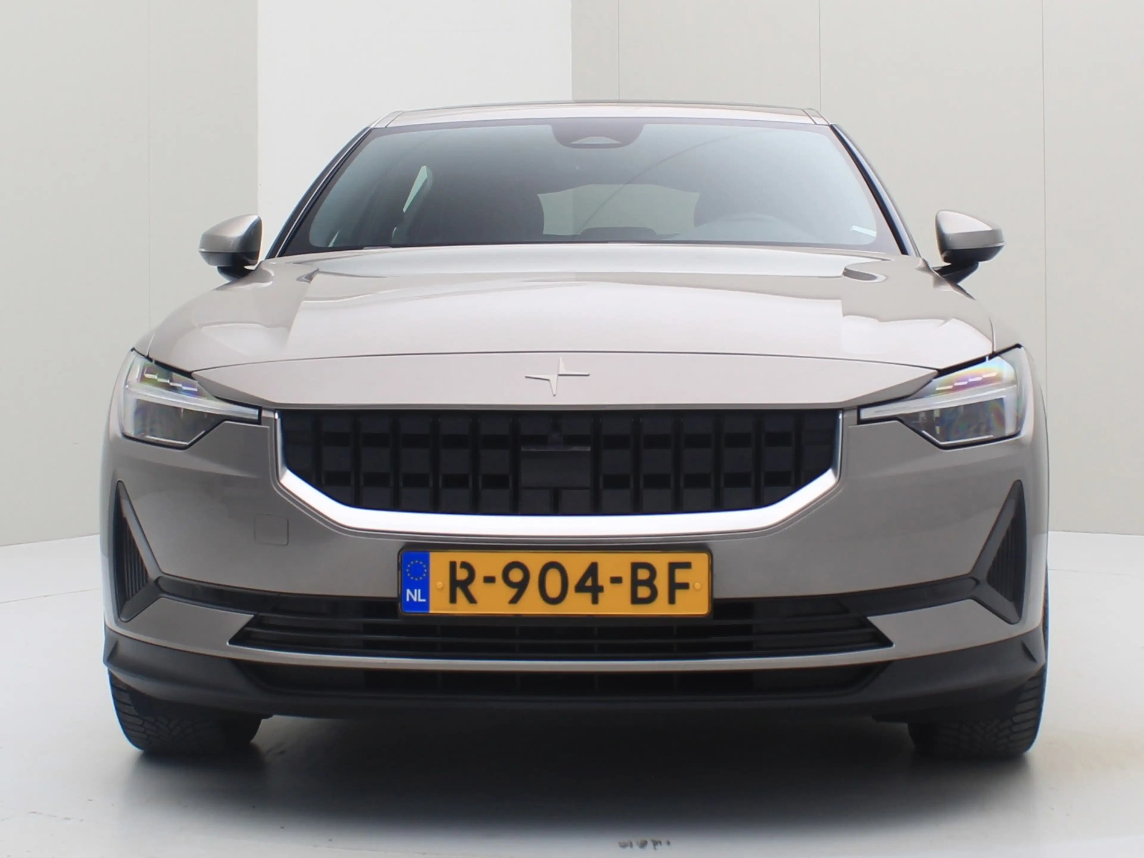 Polestar 2 Long Range Single Motor 231PK 78 kWh 93,5% SoH [ W — photo 6