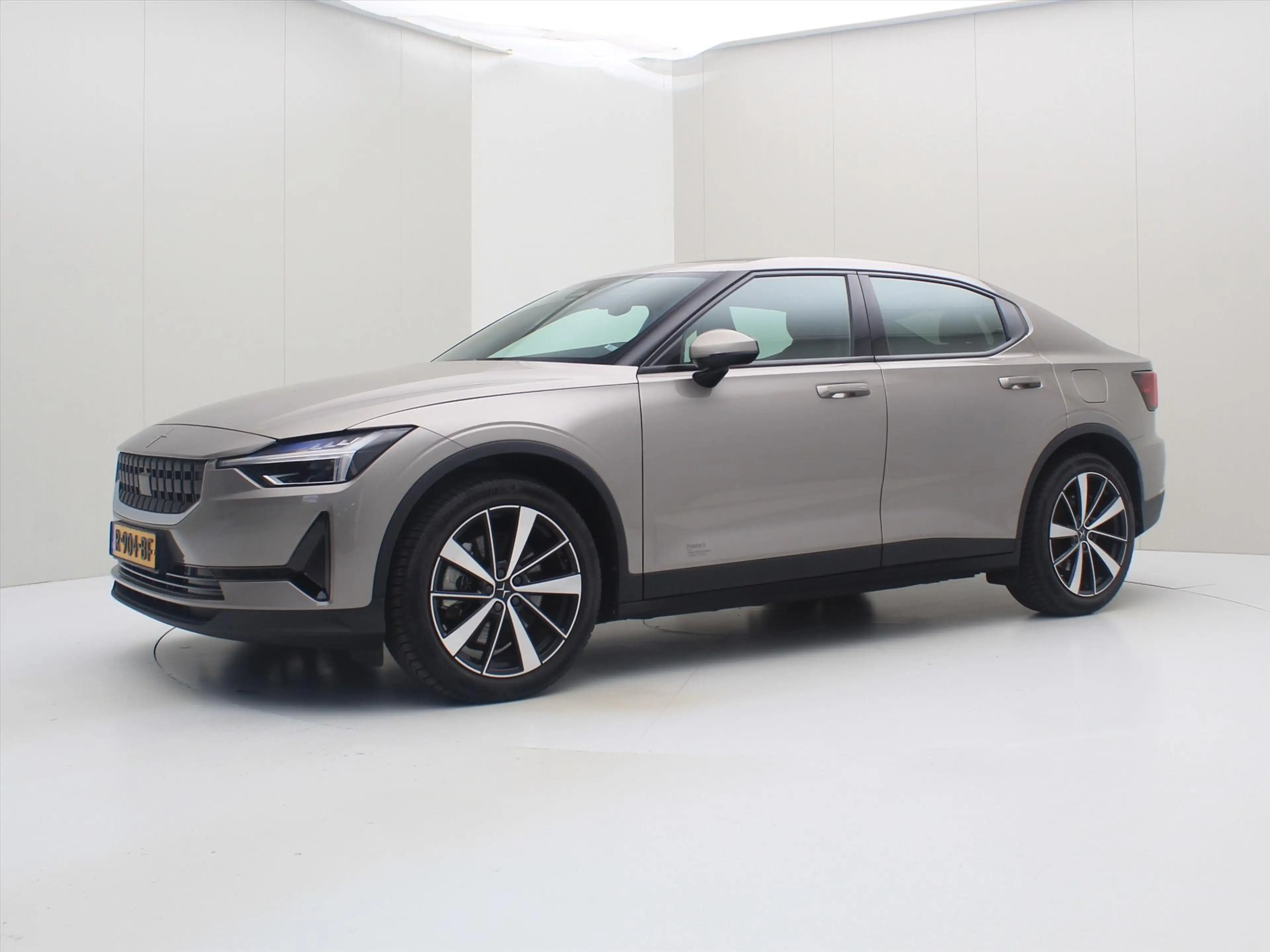 Polestar 2 Long Range Single Motor 231PK 78 kWh 93,5% SoH [ W — photo 8