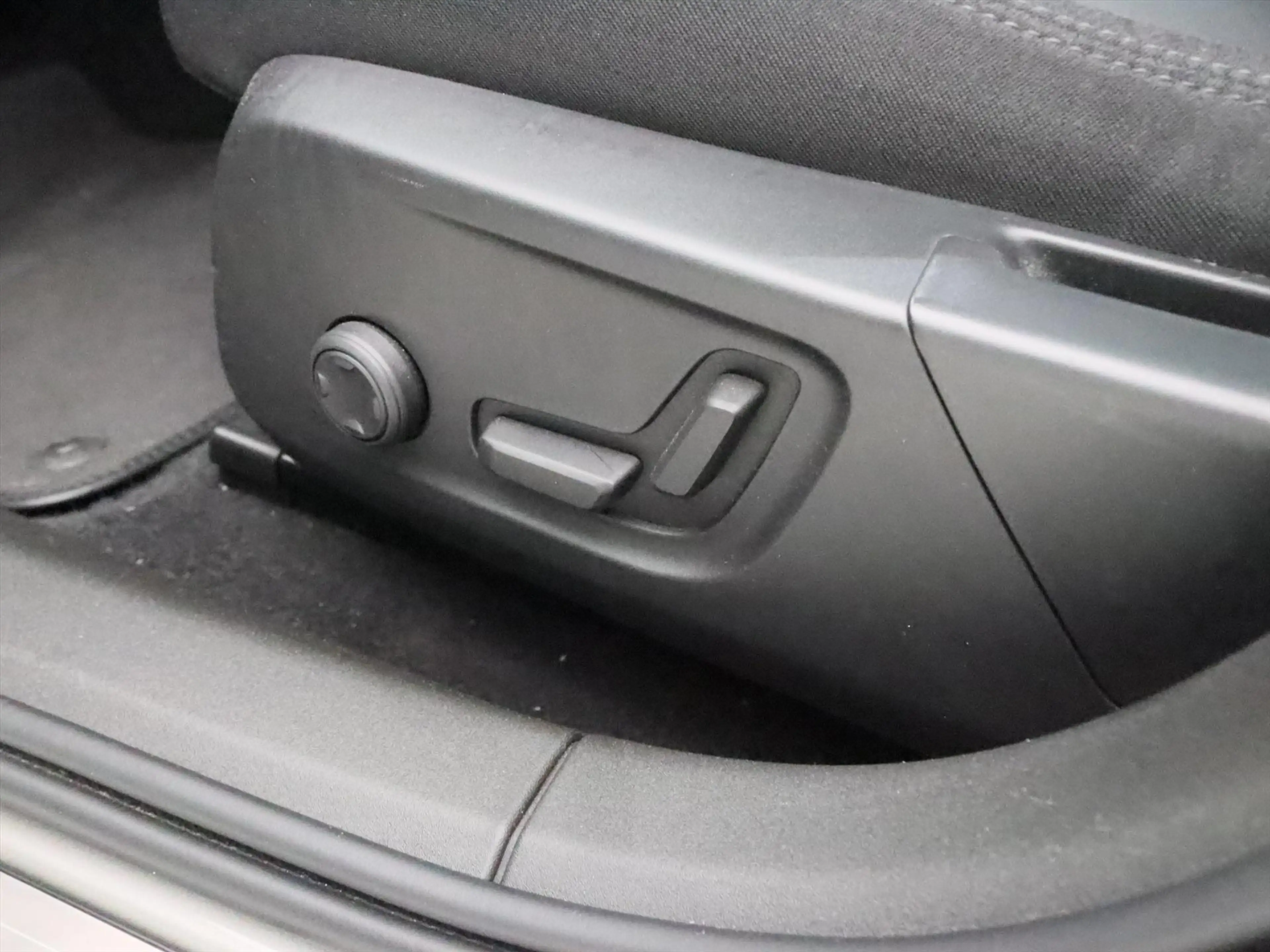 Polestar 2 Long Range Single Motor 231PK 78 kWh 93,5% SoH [ W — photo 17