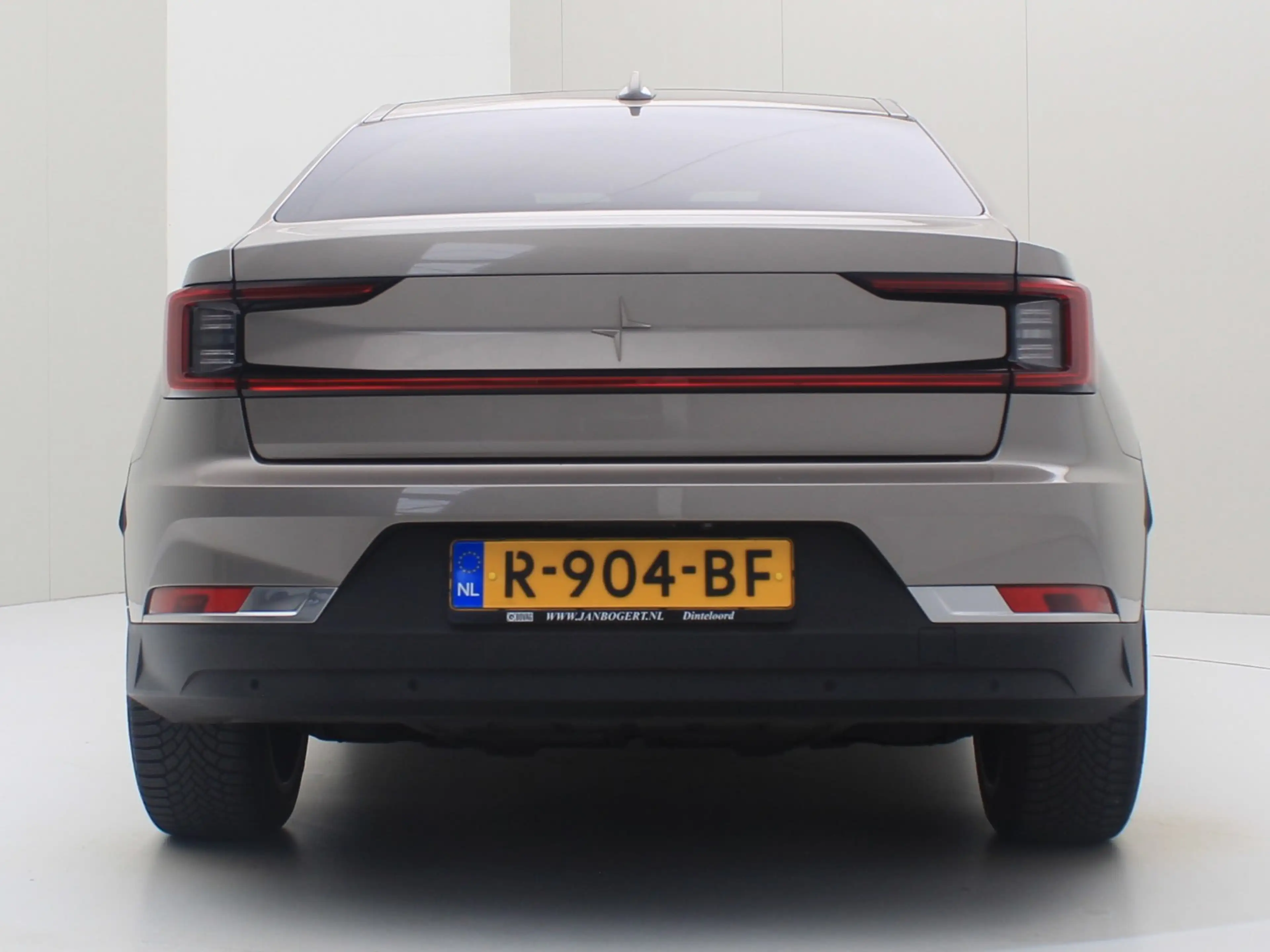 Polestar 2 Long Range Single Motor 231PK 78 kWh 93,5% SoH [ W — photo 7