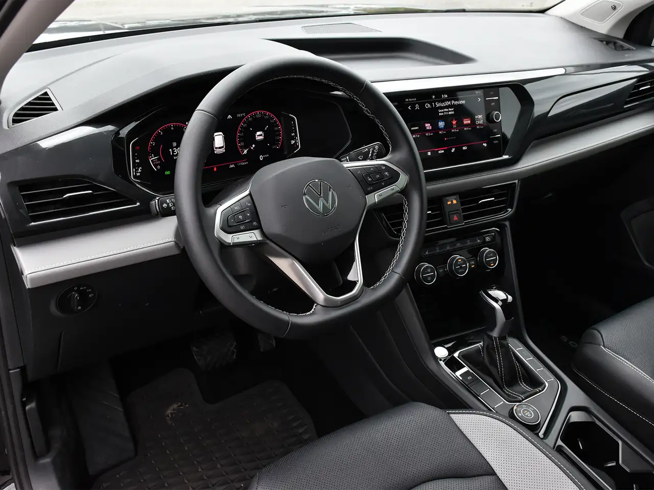 Volkswagen Taos снимка Volkswagen Taos