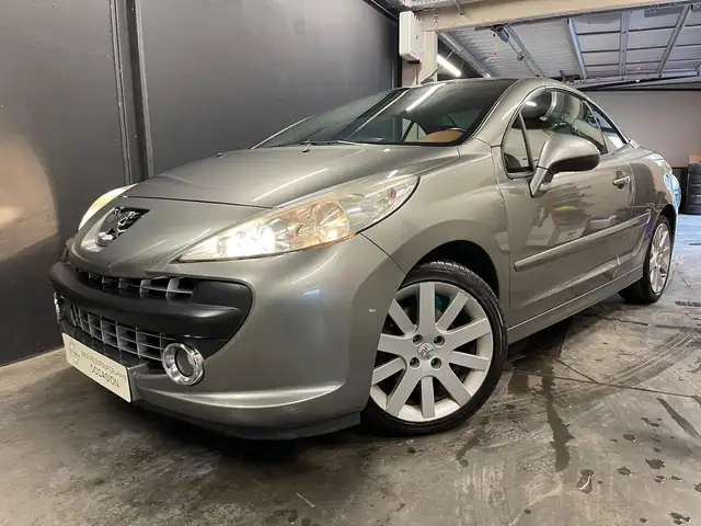 Peugeot 207 207 CC 1.6 HDi Pack FAP