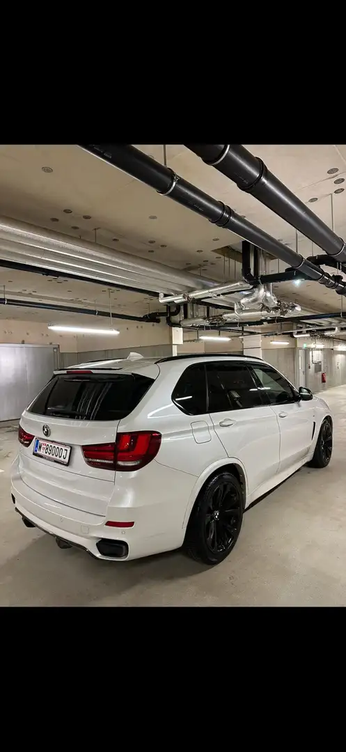 BMW X5 xDrive30d Aut. M-Packet Weiß - 1