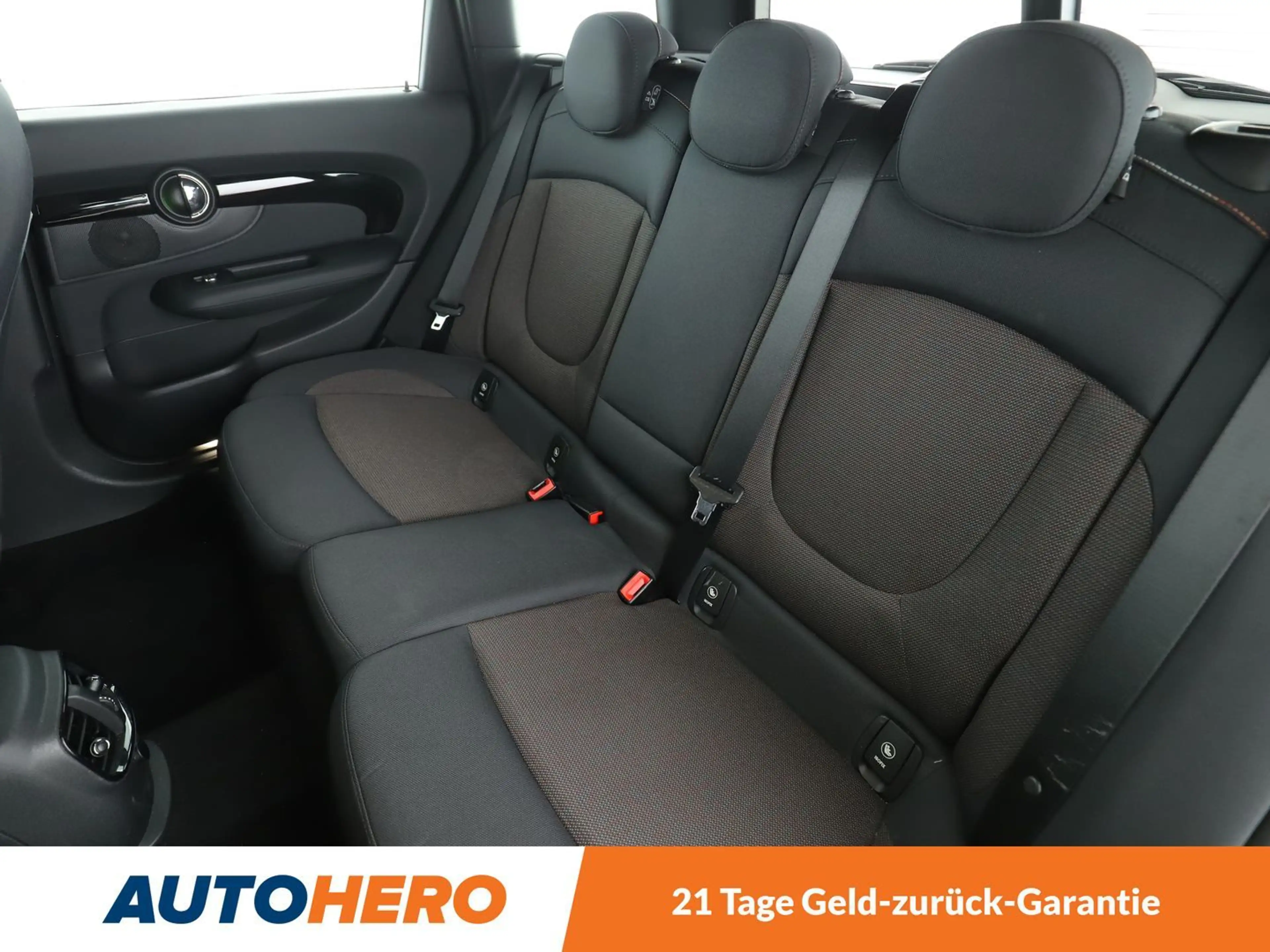 MINI One Clubman One Aut.*NAVI*TEMPO*PDC*SHZ*ALU*KLIMA* — photo 14