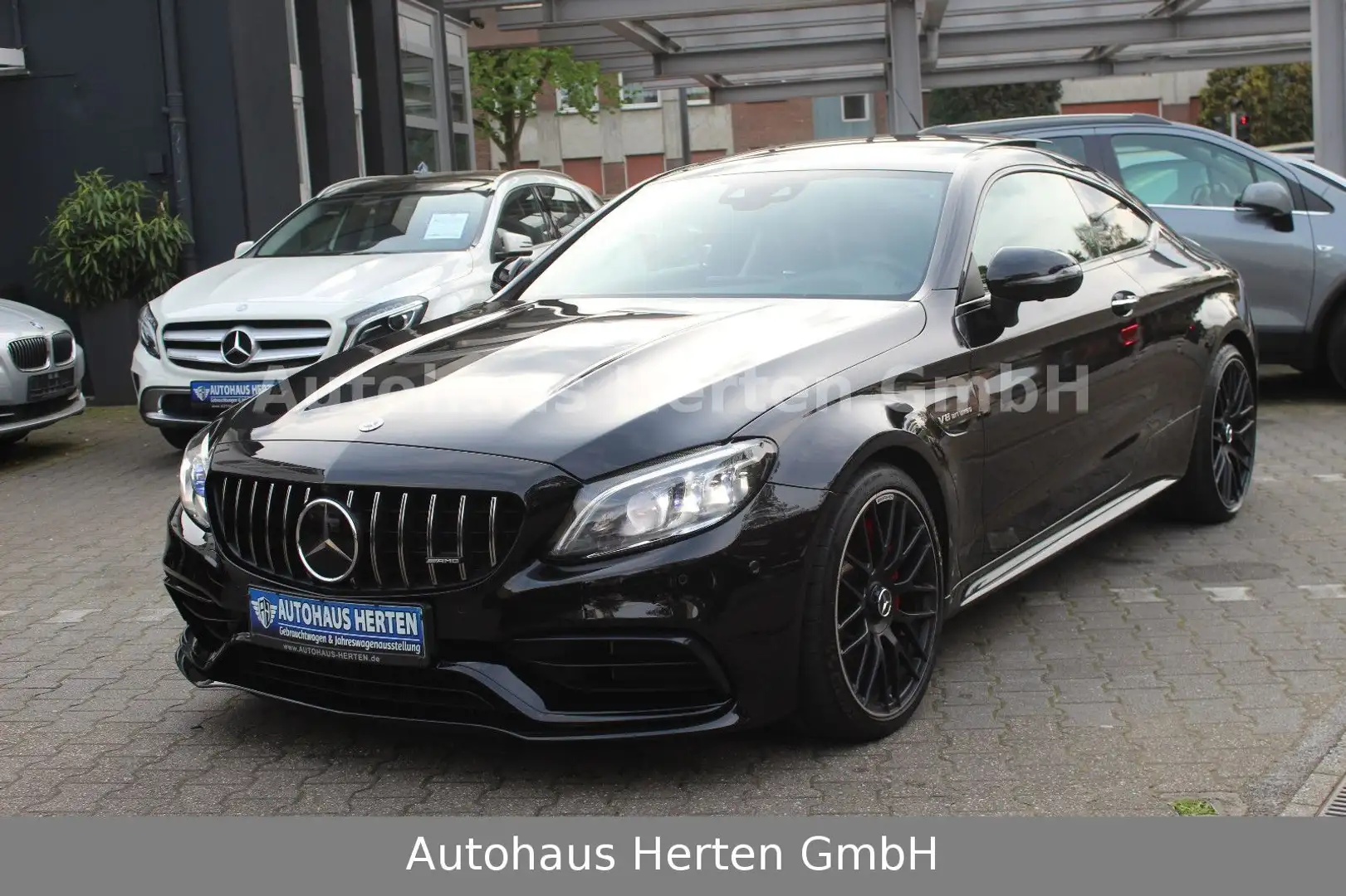 Mercedes-Benz C 63 AMG C 63 S AMG*COUPE*BURMESTER*DRIVERS*KEY*PANO*HUD* Fekete - 1