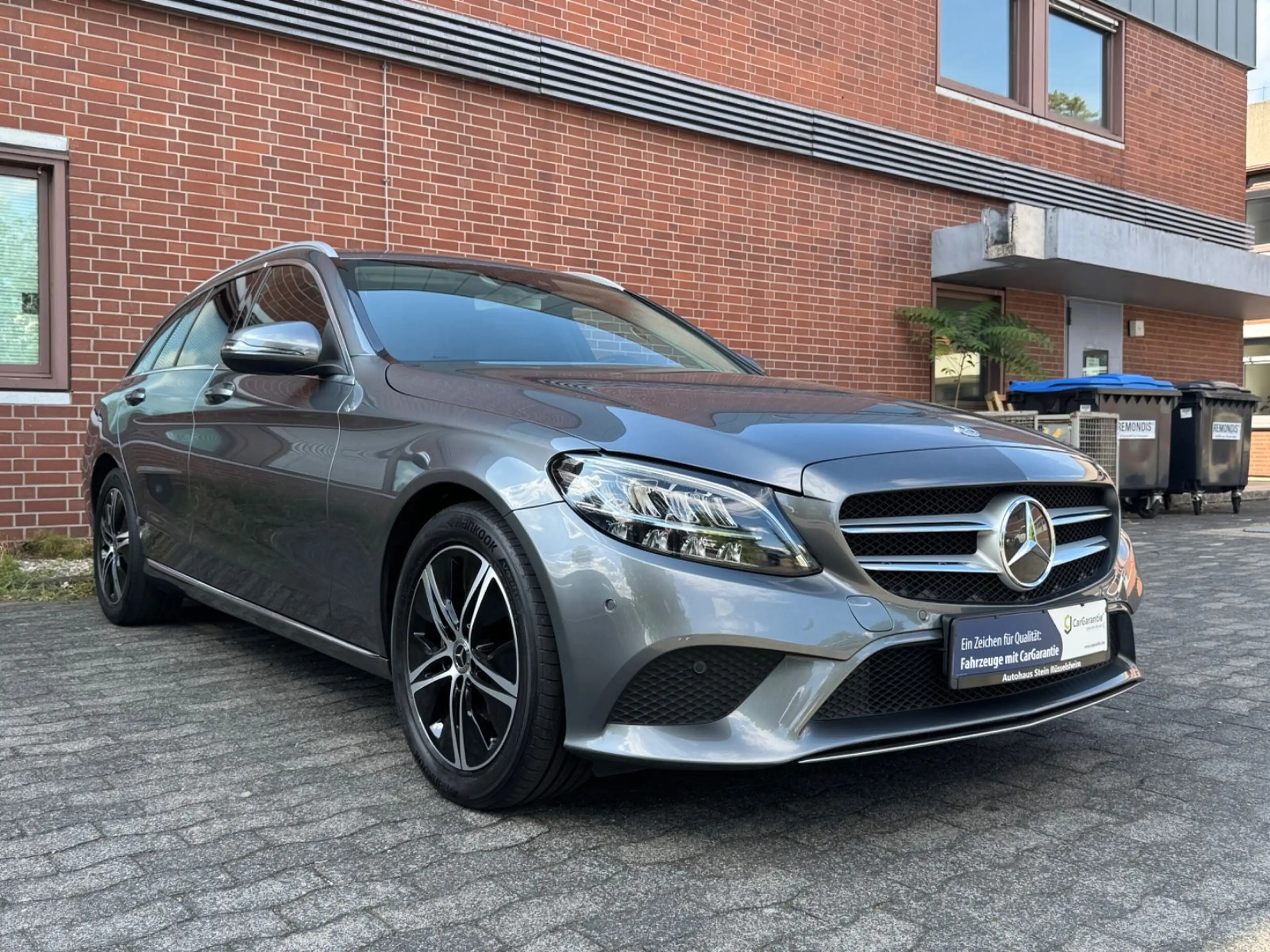 Mercedes-Benz C 200 d T Avantgarde *CAM*ASSISTS*CARPLAY*LED* — photo 3