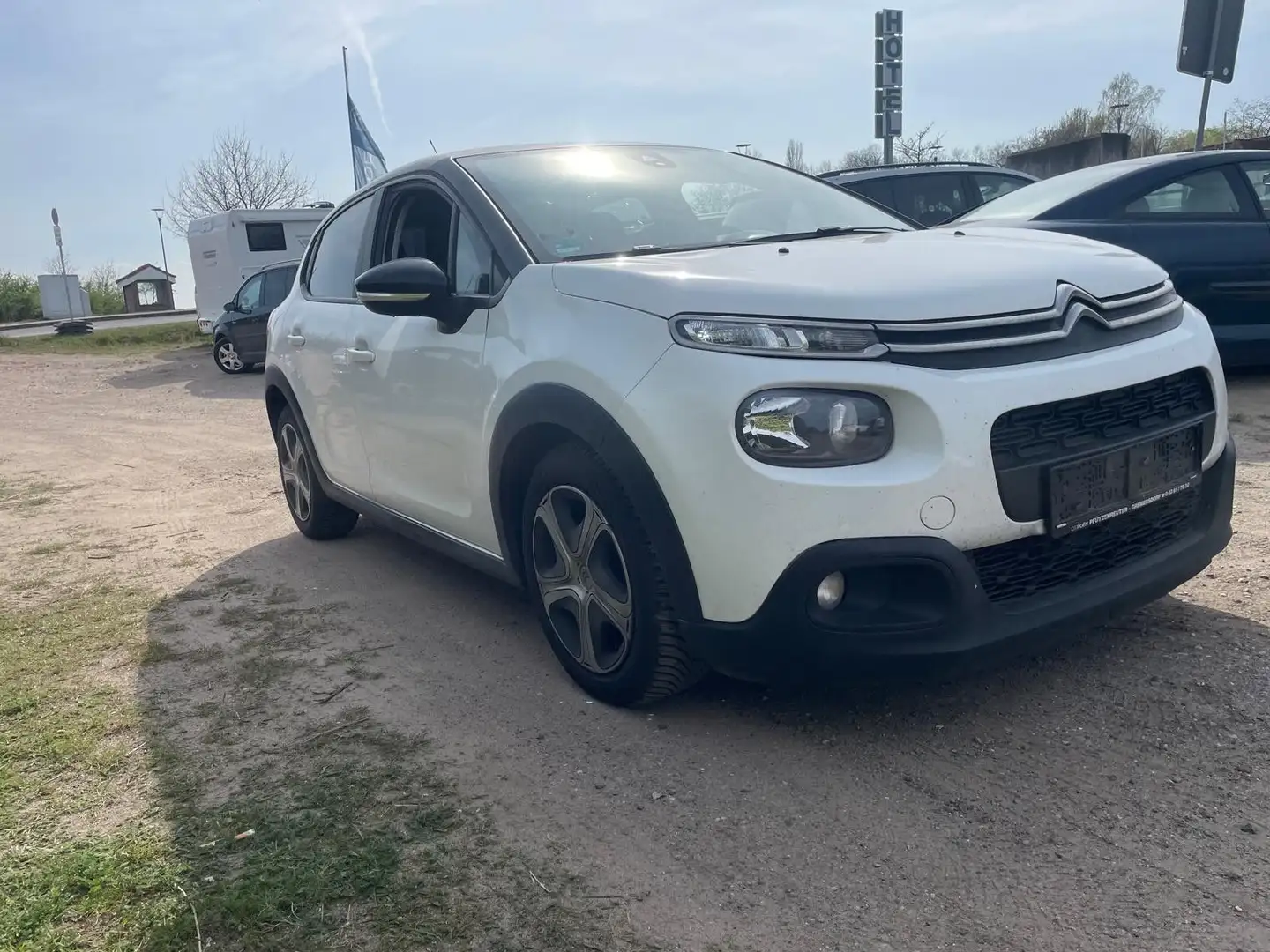 Citroen C3 BlueHDi 100 Stop&Start FEEL - 2
