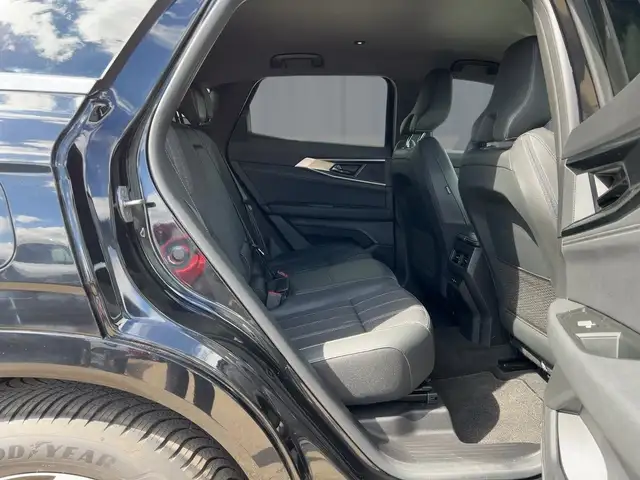Renault Austral view 9