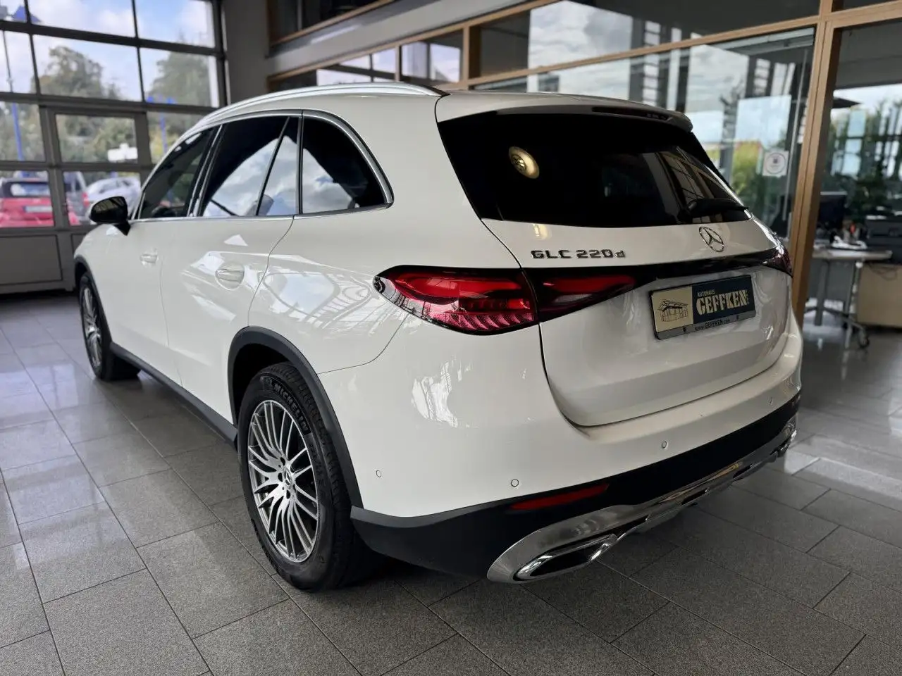 Mercedes-Benz GLC 220 d 4Matic Avantgarde, Memory, MBUX! Navi 5