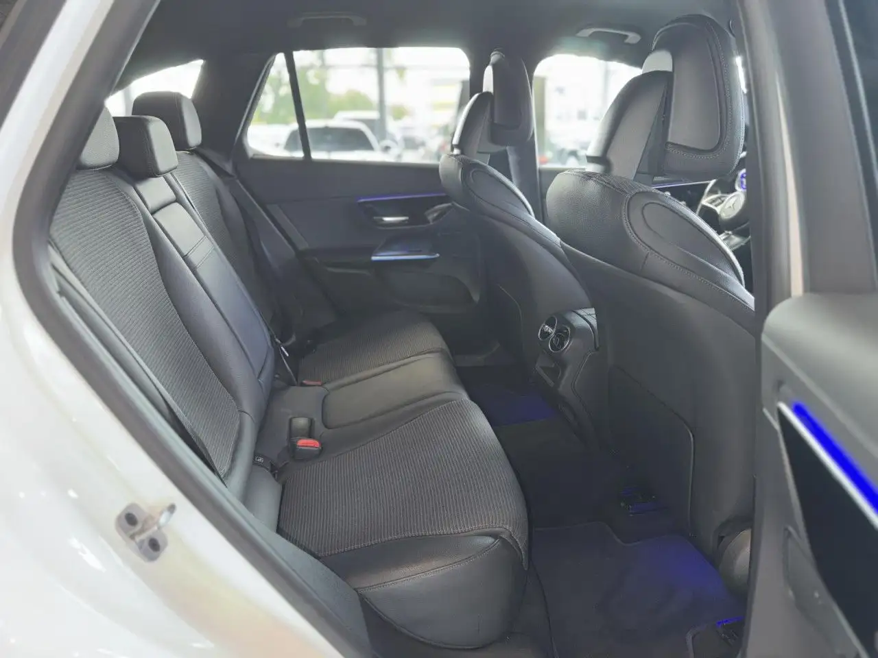 Mercedes-Benz GLC 220 d 4Matic Avantgarde, Memory, MBUX! Navi 19