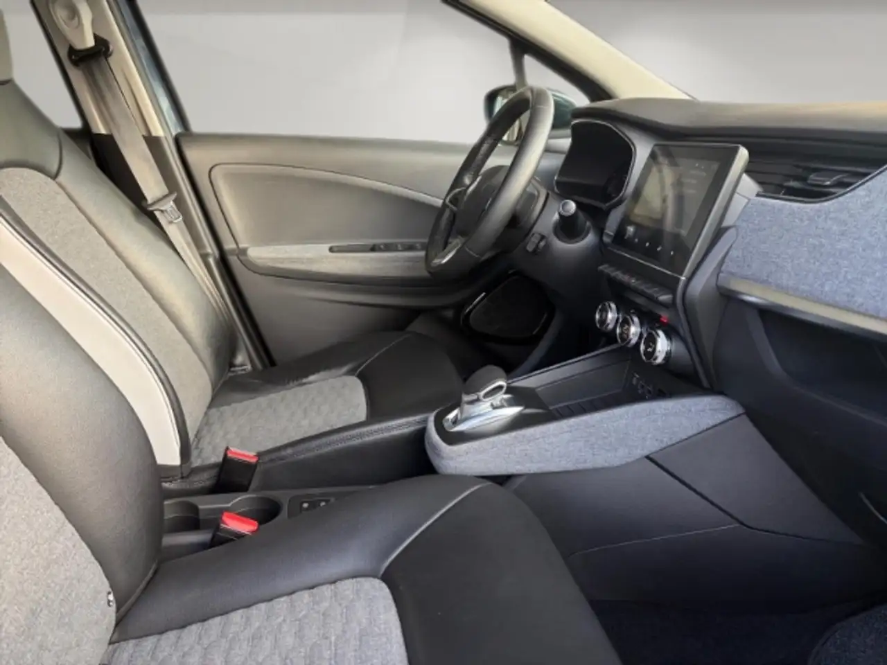 Renault Zoe 52 kWh Intens R135 Z.E. 50 (100 kW 136 PS), миниатюра 16