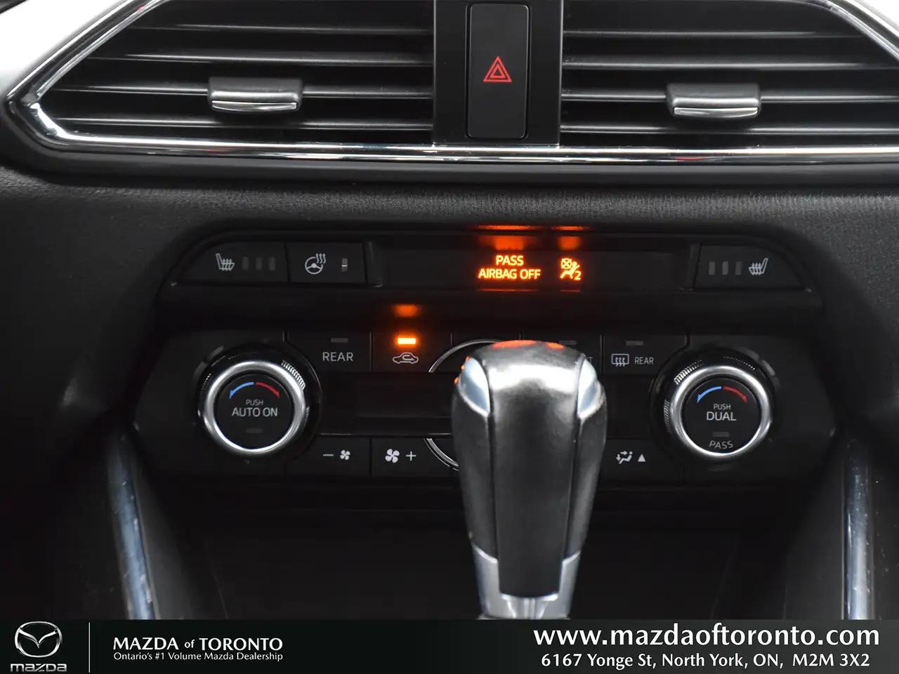 Mazda CX-9 снимка Mazda CX-9