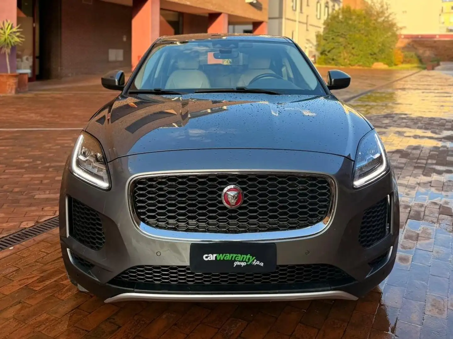 Jaguar E-Pace E-Pace  2.0d i4 awd 150cv auto my19 Gris - 2
