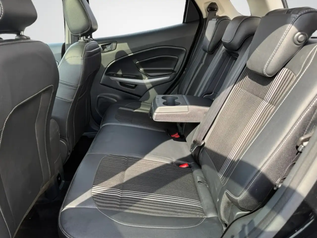 Ford EcoSport снимка Ford EcoSport
