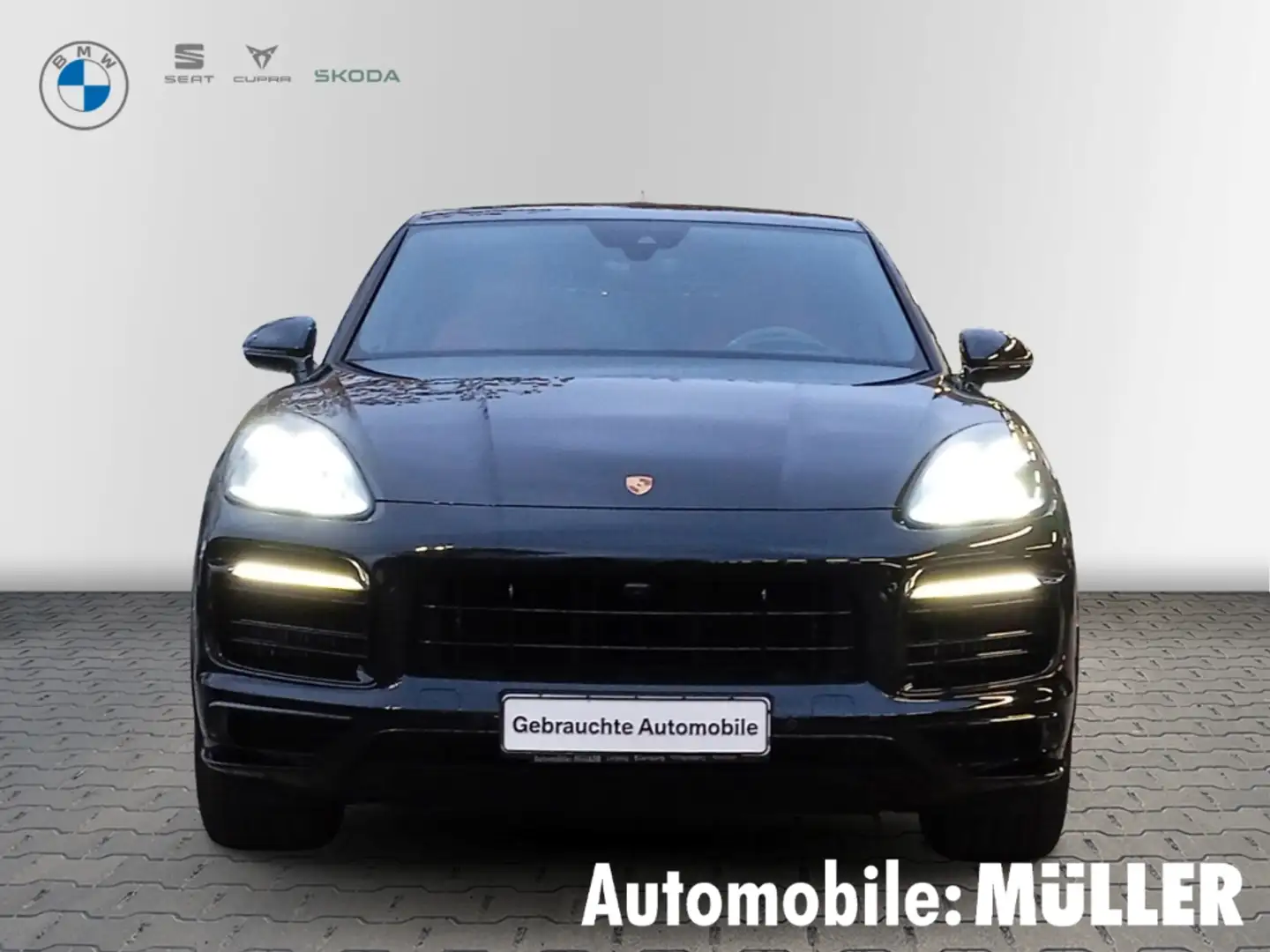 Porsche Cayenne Coupe GTS*AHK*SoftClose*RFK*HuD*Lenkradhzg.* Noir - 2