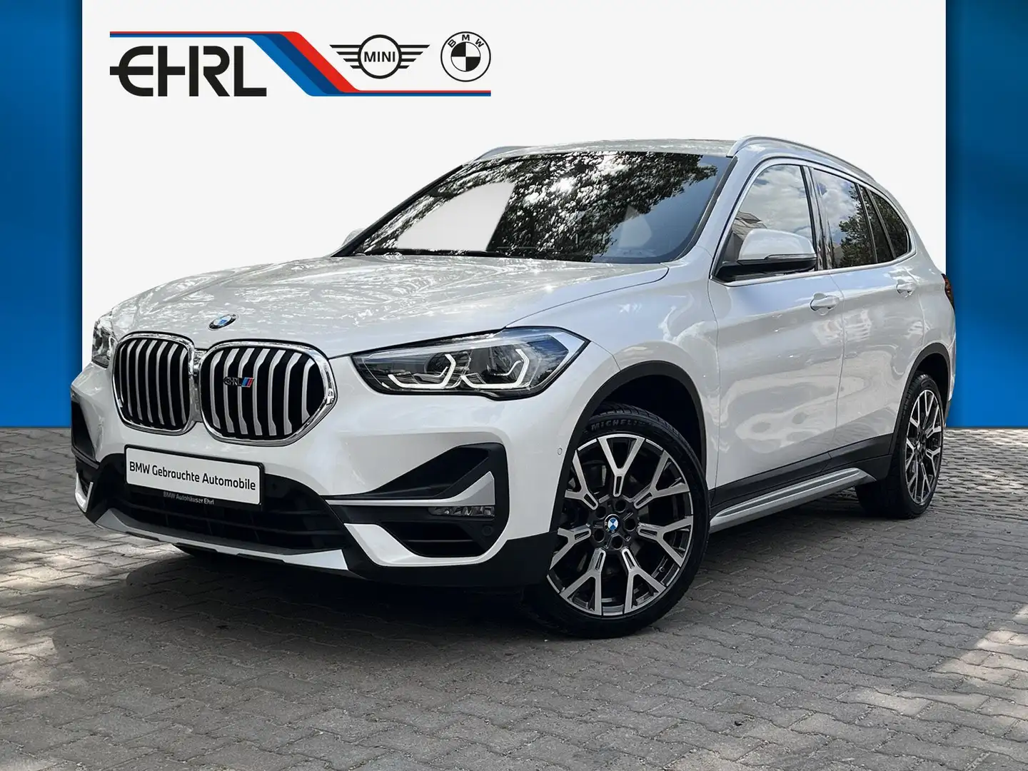 BMW X1 xDrive20i X LINE AHK PANO HEAD-UP HIFI Bianco - 1