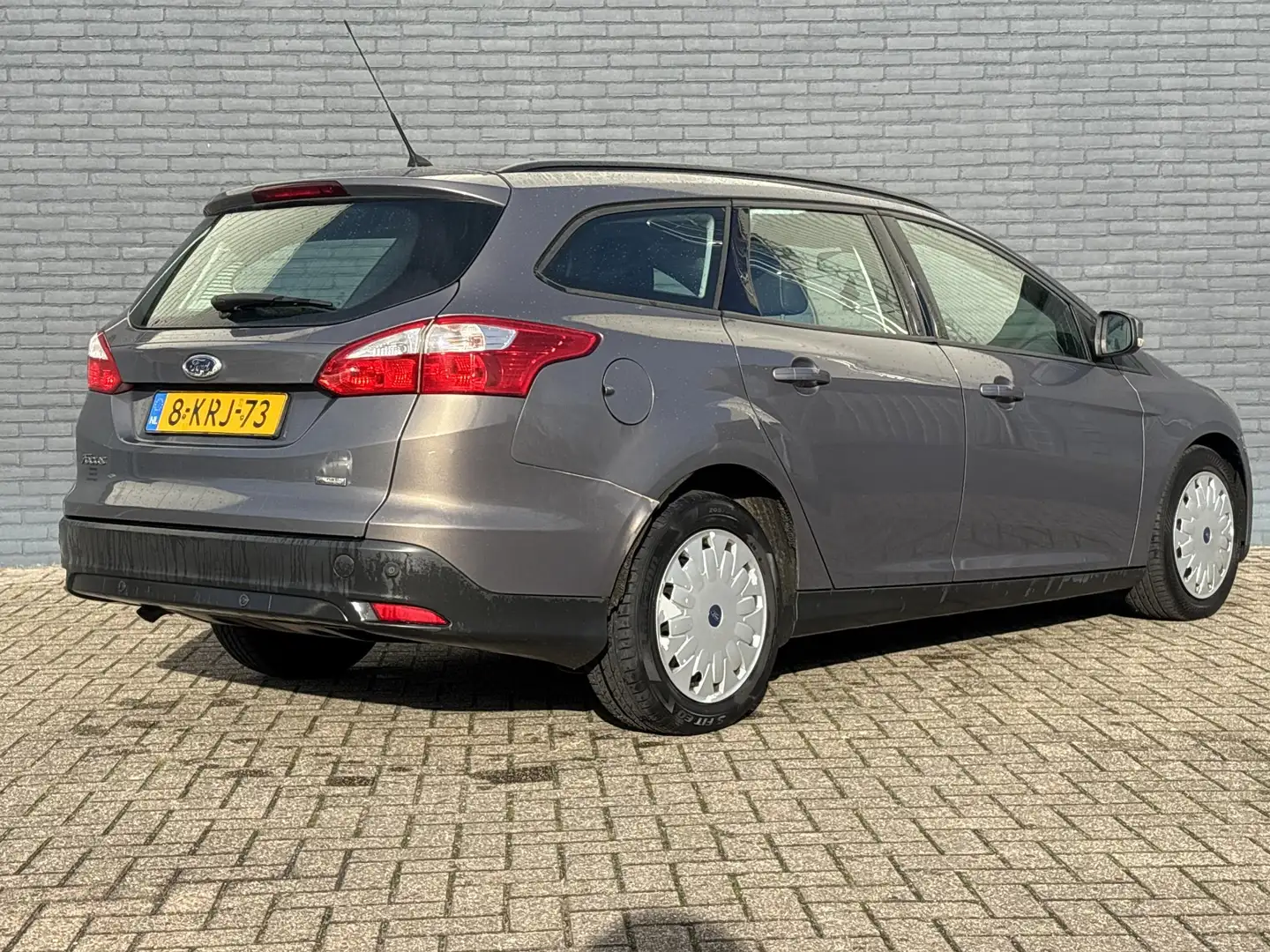 Ford Focus Wagon 1.6 TDCI Trend | Airco | Cruise | Navi | PDC Braun - 2