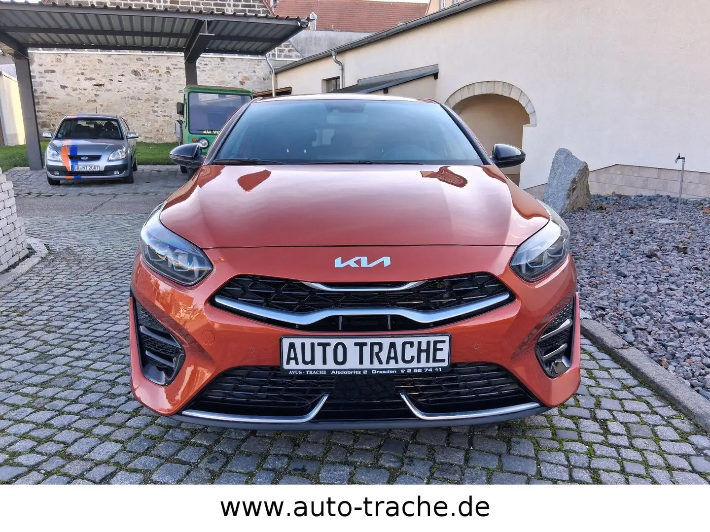 Kia ProCeed / pro_cee'd ProCeed Automatik Navi SH LH PDC V+H Kamera DAB Orange - 2