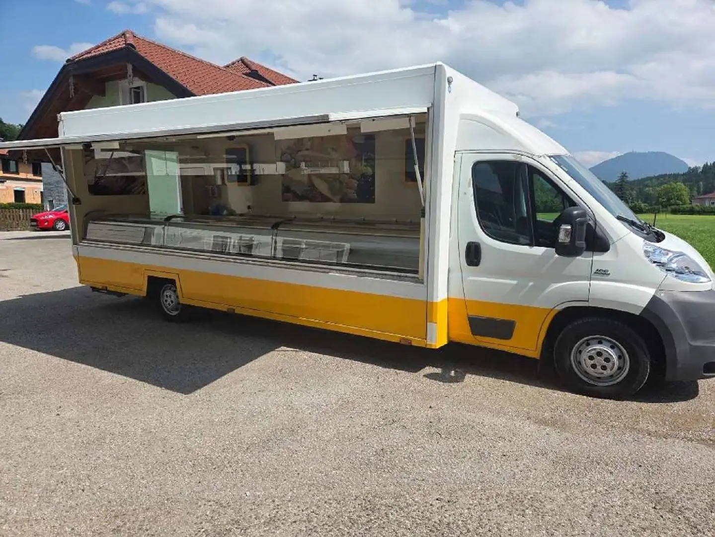 Fiat Ducato Fiat Ducato Verkaufwagen mit 5,5 meter Vitrine,3500 Kg Weiß - 1