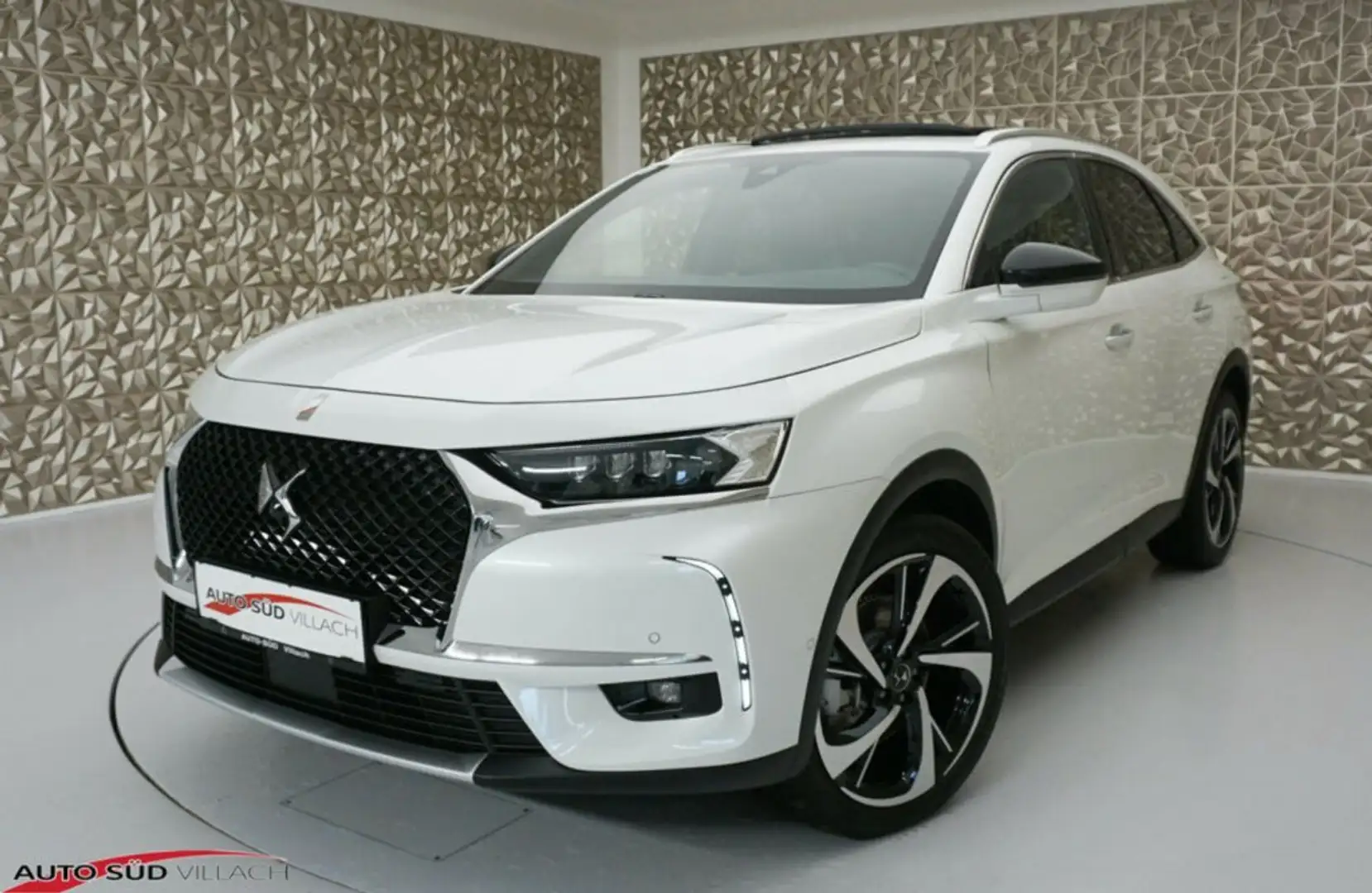 DS Automobiles DS 7 Crossback DS Automobile DS 7 E-TENSE 4x4 300 Rivoli - 543586 Wit - 1