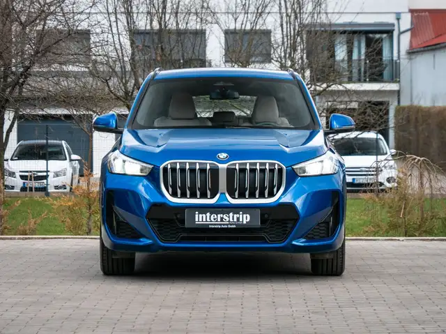 BMW X1 view 2