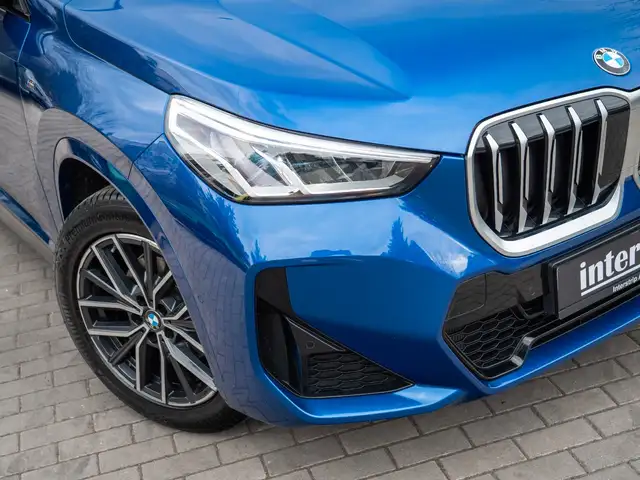 BMW X1 view 9