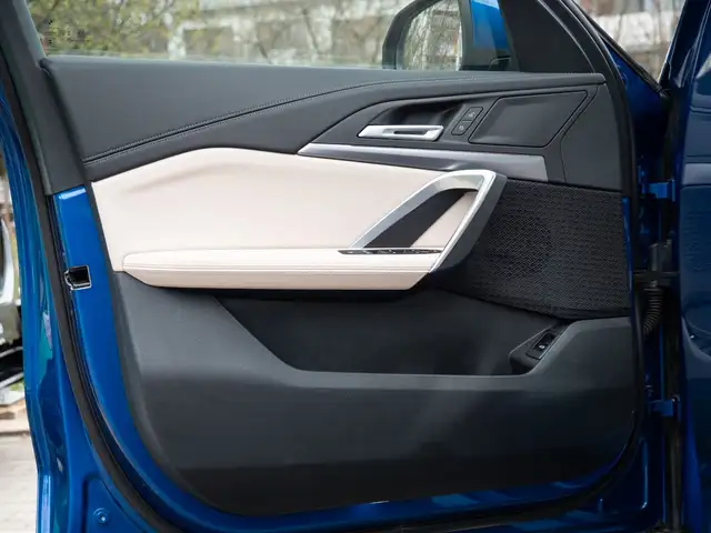 BMW X1 view 15