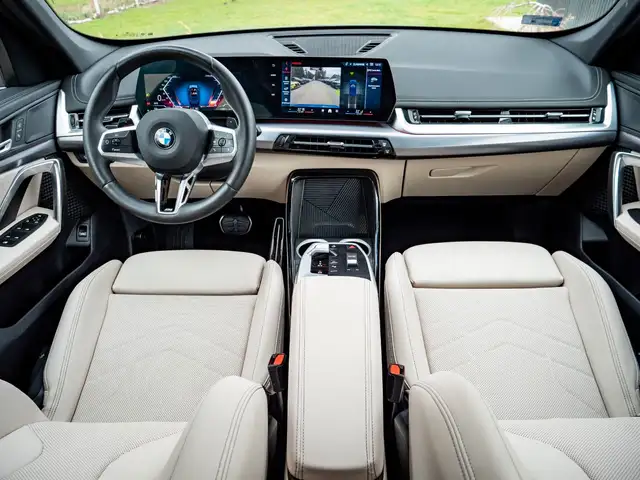 BMW X1 view 12