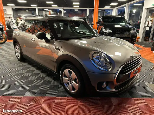 MINI Cooper Clubman Cooper III ( F56 ) 1.5L 12V 102 cv Garantie 12 mois