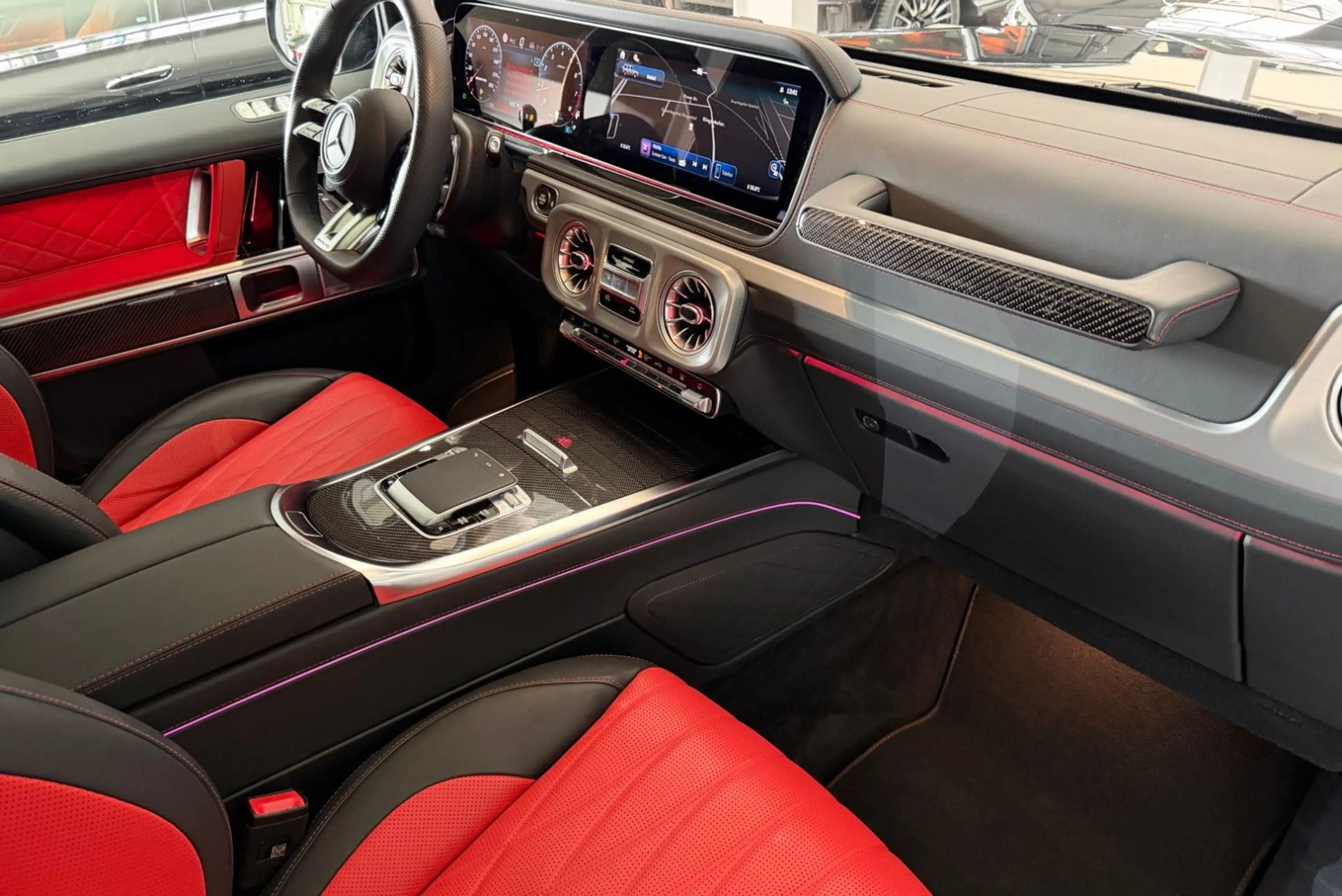Mercedes-Benz G 63 AMG Facelift / Superior Line / Night Pack — photo 3