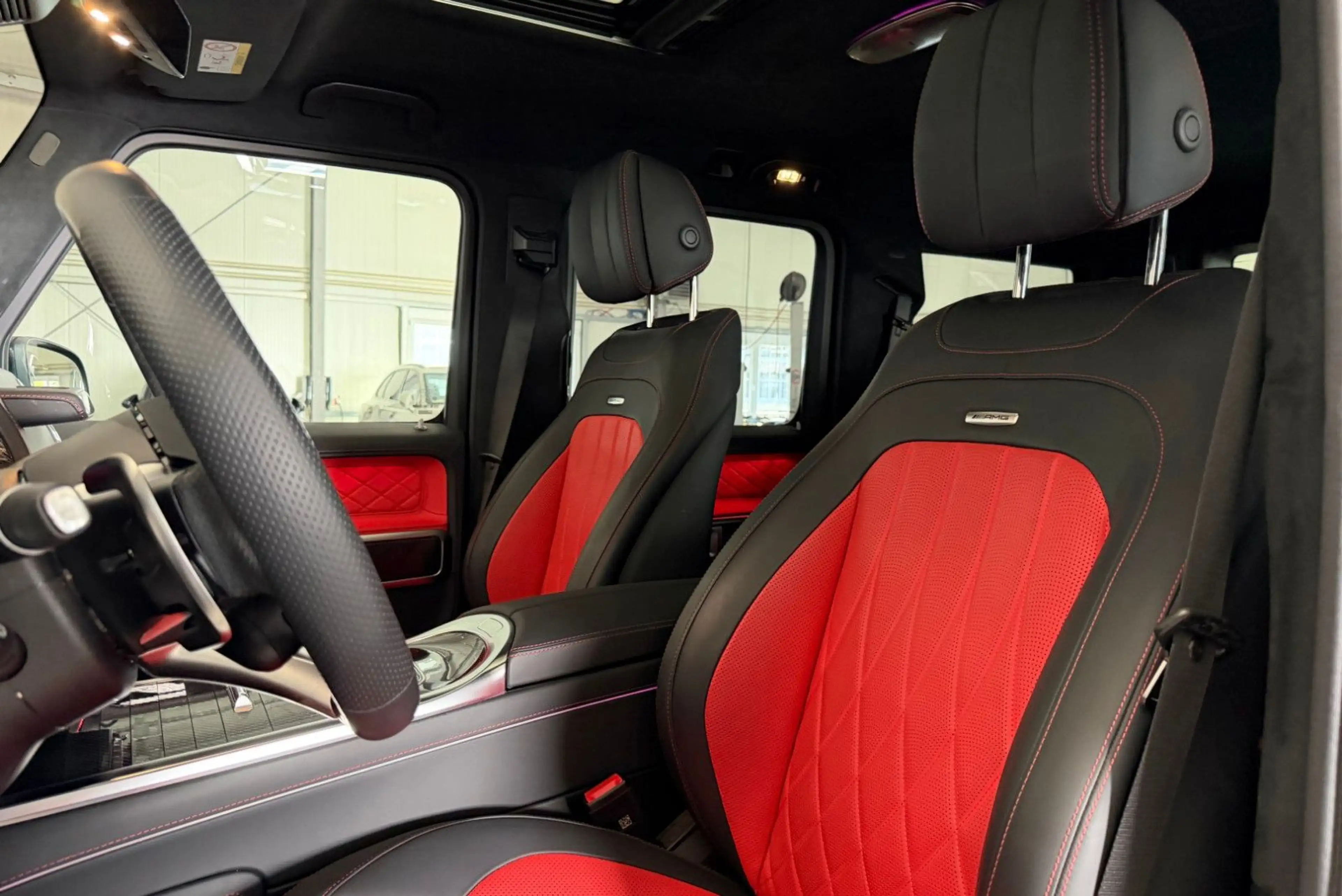 Mercedes-Benz G 63 AMG Facelift / Superior Line / Night Pack — photo 13