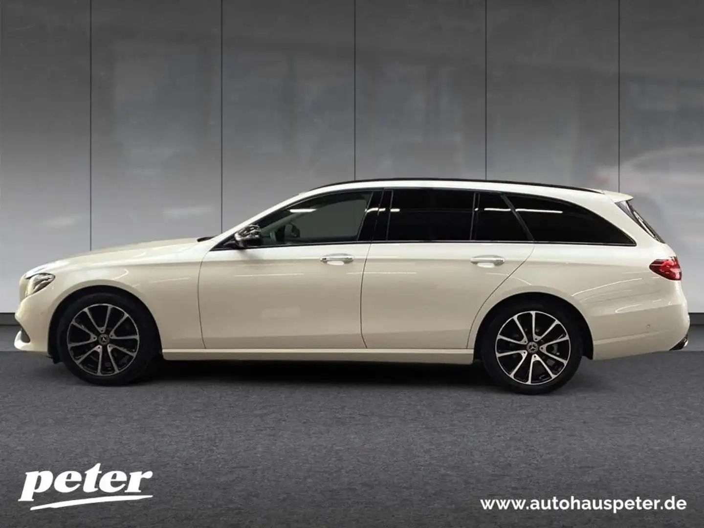Mercedes-Benz E 200 4M T  Night/Avantgarde/Multibeam/360°K/ Weiß - 2