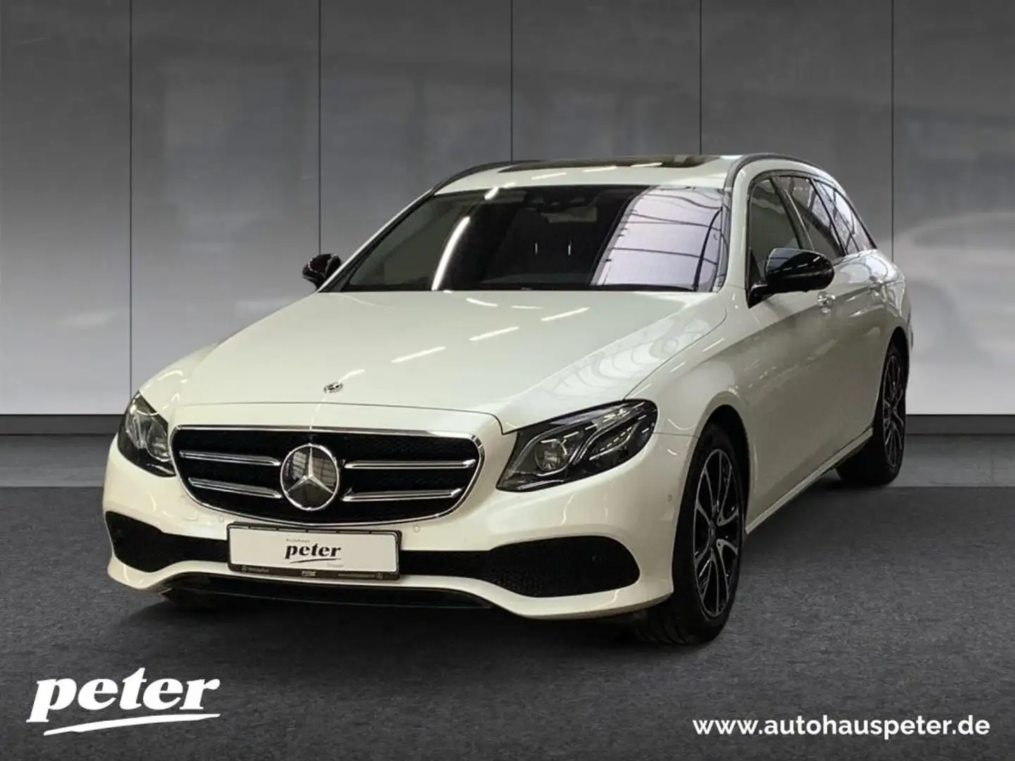 Mercedes-Benz E 200 4M T  Night/Avantgarde/Multibeam/360°K/ Weiß - 1