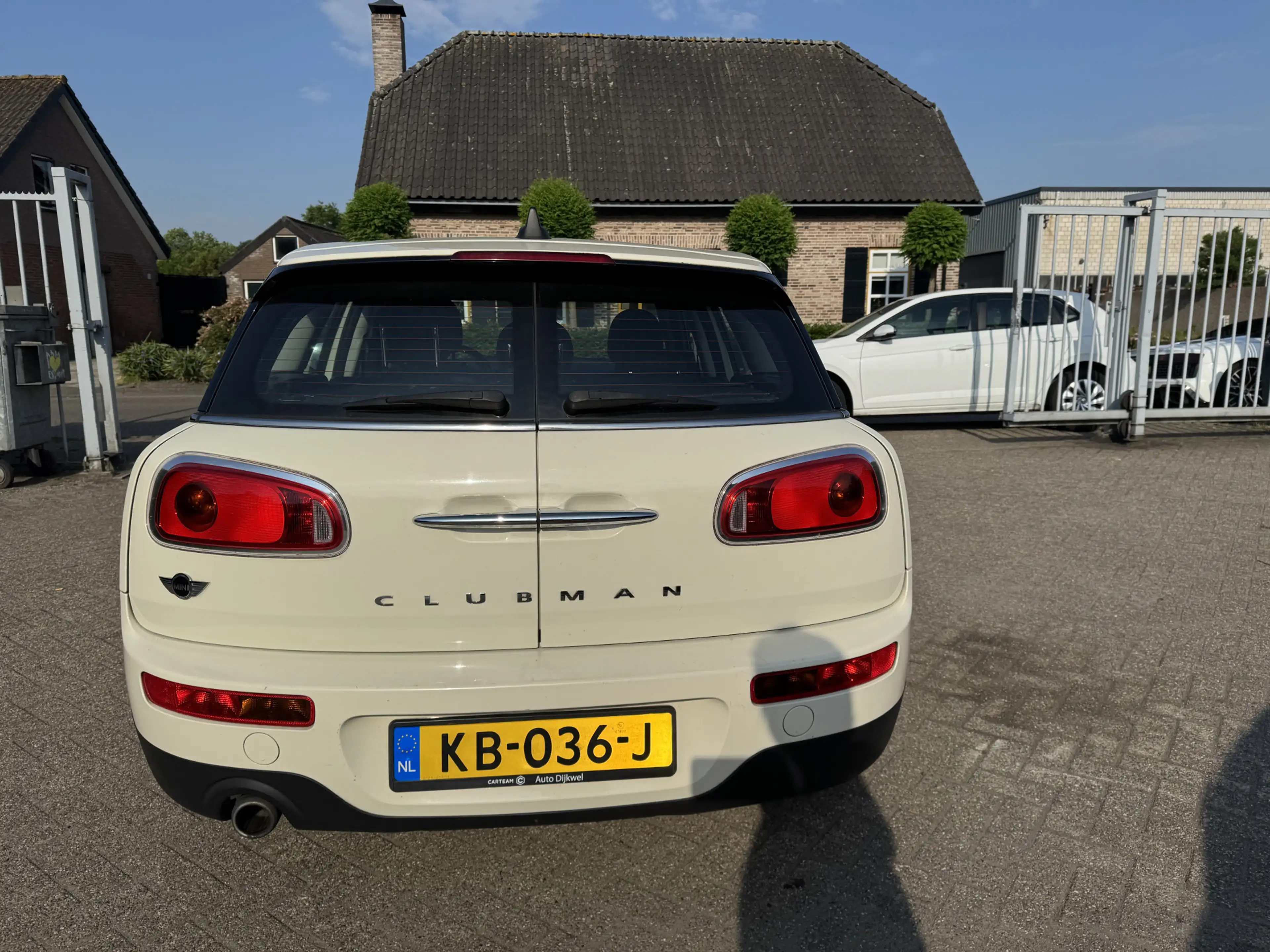 MINI One D Clubman 1.5 Business — photo 5