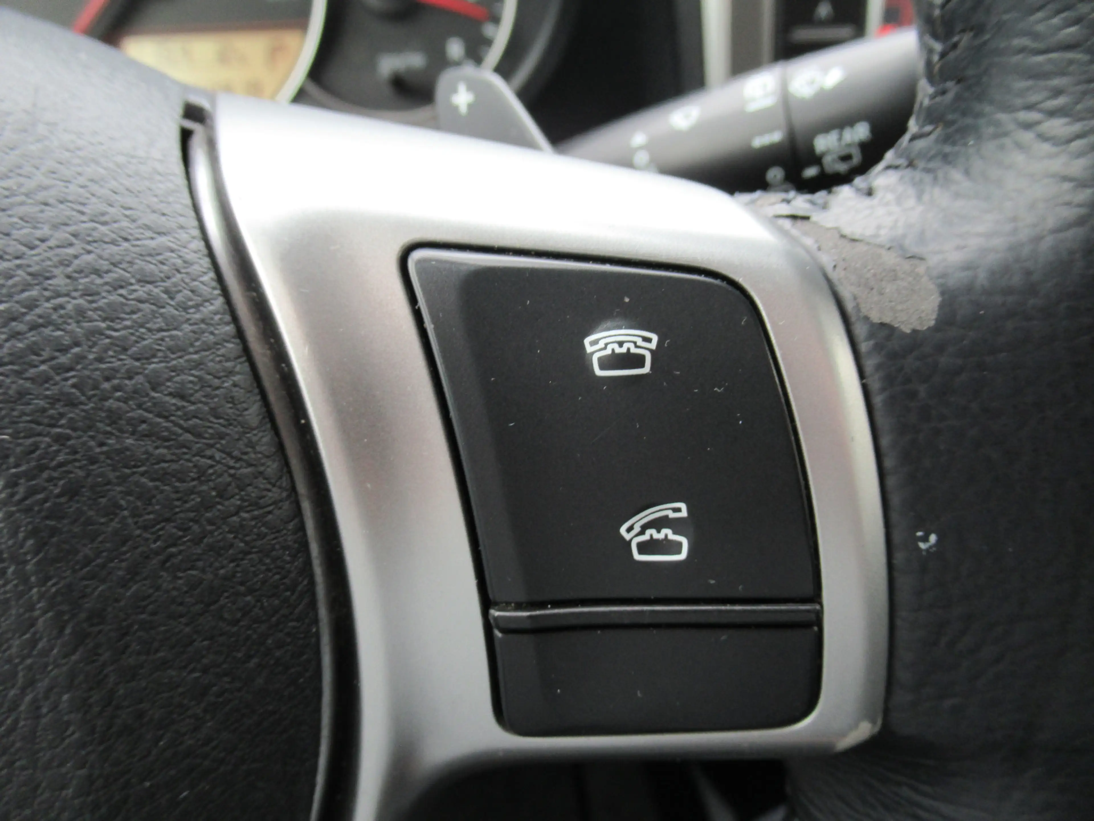 Toyota Verso-S 1.3 VVT-i Aspiration — photo 10