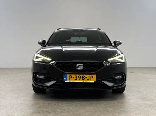Seat Leon view 9