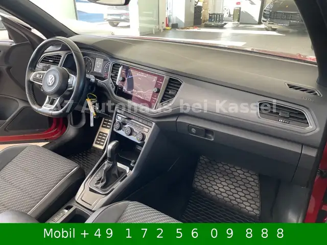 Volkswagen T-Roc view 10