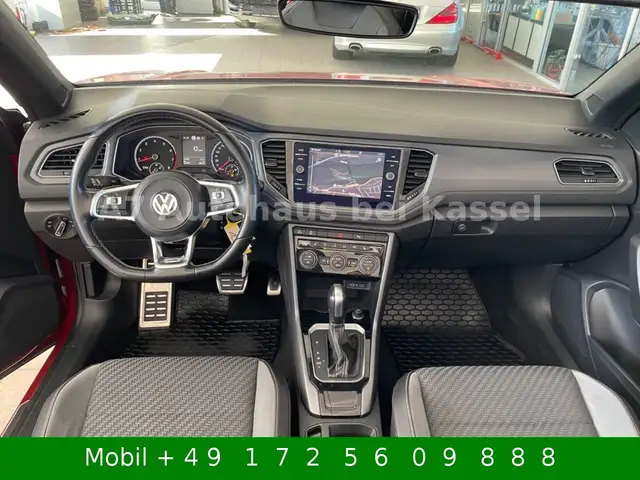 Volkswagen T-Roc view 12